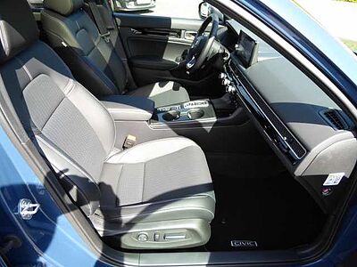 Honda Civic e:HEV 2.0 i-MMD Hybrid Facelift Advance / AHK