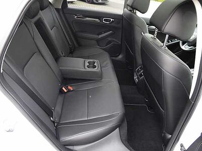 Honda Civic e:HEV 2.0 i-MMD Hybrid Advance / AHK / Sport-Paket / Wartung inkl.