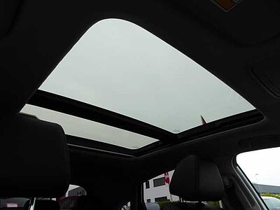 Honda Civic e:HEV 2.0 i-MMD Hybrid Advance / AHK / Sport-Paket / Wartung inkl.