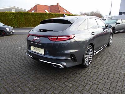 Kia ProCeed 1.5 T-GDI DCT7 GT-Line / 18 Zoll / Leder / Tech.-P.