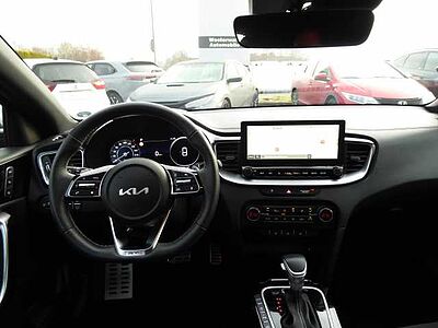 Kia ProCeed 1.5 T-GDI DCT7 GT-Line / 18 Zoll / Leder / Tech.-P.