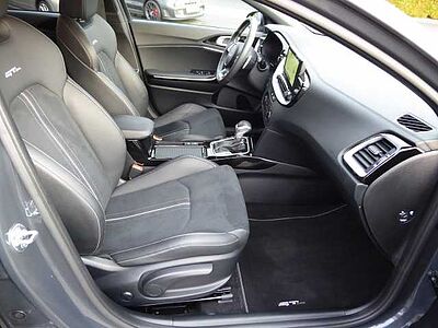 Kia ProCeed 1.5 T-GDI DCT7 GT-Line / 18 Zoll / Leder / Tech.-P.