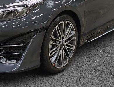 Kia ProCeed 1.5 T-GDI DCT7 OPF GT-Line / 18 Zoll / Leder / Tech.-P.