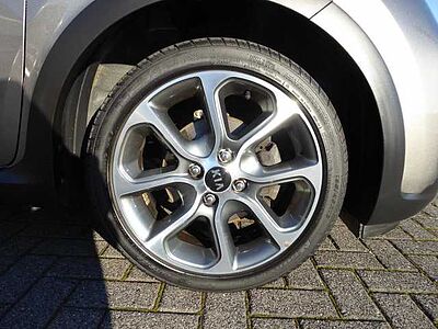 Kia Picanto 1.0 T-GDI OPF X-Line / Navi / Scheckheft-gepflegt