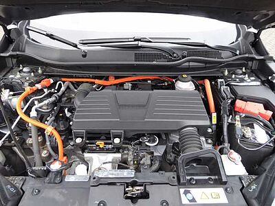 Honda CR-V Hybrid 2.0 i-MMD 4WD Executive / 1. Hand