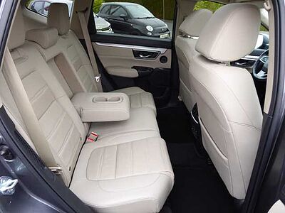 Honda CR-V Hybrid 2.0 i-MMD 4WD Executive / 1. Hand