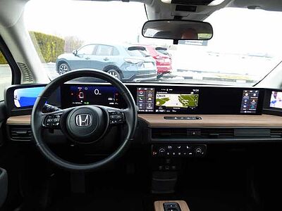 Honda e Base / 1. Hand / Scheckheft-gepflegt