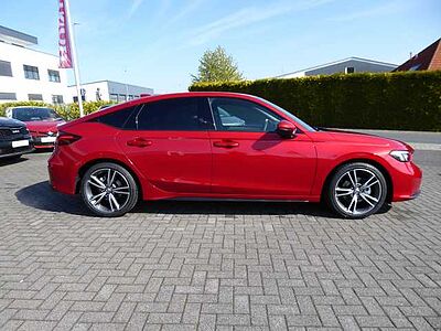 Honda Civic e:HEV 2.0 i-MMD Hybrid Advance / AHK / Black-Emblem