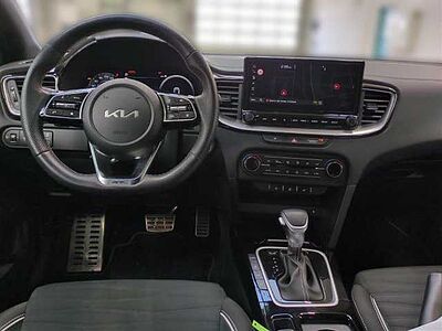 Kia ProCeed 1.5 T-GDI DCT7 GT-Line / Tech.-P.