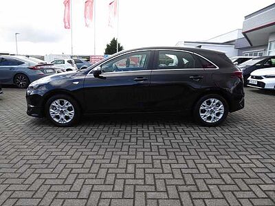 Kia Ceed 1.5 T-GDI DCT7 OPF Vision