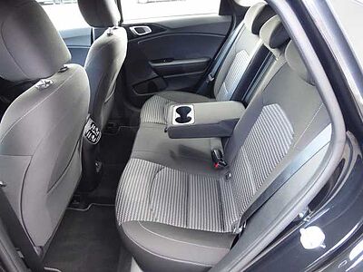 Kia Ceed 1.5 T-GDI DCT7 OPF Vision