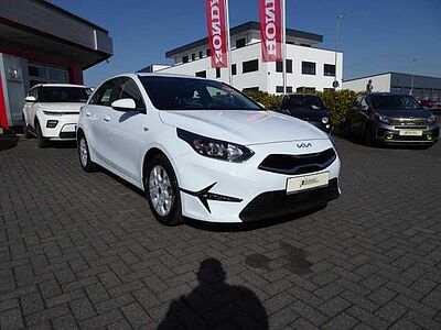 Kia Ceed 1.5 T-GDI DCT7 OPF Vision