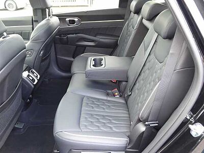 Kia Sorento 2.2 CRDi DCT8 AWD Spirit Premium| HUD | SD | 20'