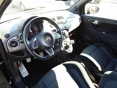 Abarth 500 595 Abarth Competizione