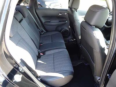 Honda Jazz Hybrid e:HEV 1.5 i-MMD Advance / Wartung inkl. !!!