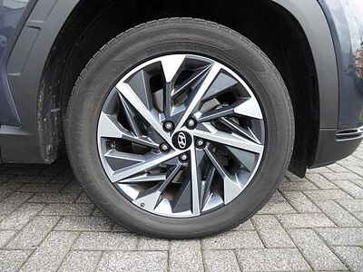 Hyundai TUCSON 1.6 T-GDi 48V-Hybrid 4WD DCT Trend /AHK