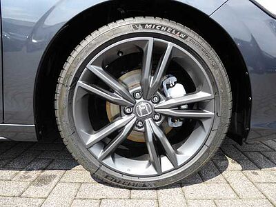 Honda Civic e:HEV 2.0 i-MMD Hybrid Sport