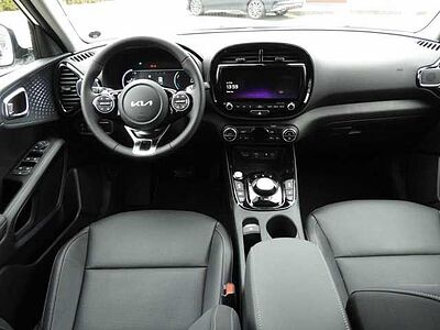 Kia e-Soul Inspiration 64 kWh WP/SUV Design/Leder