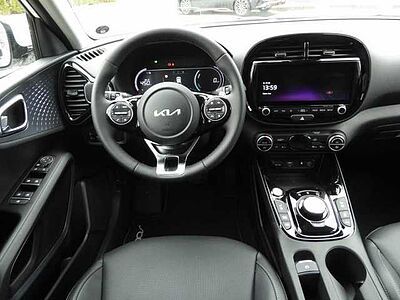 Kia e-Soul Inspiration 64 kWh WP/SUV Design/Leder